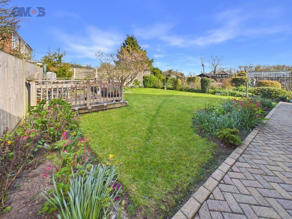 Property photo 2 of 26 4961934