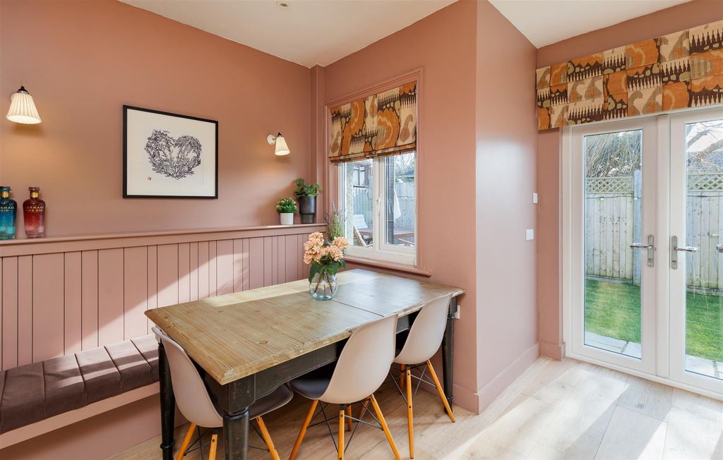 Property photo 1 of 26 Dining Area