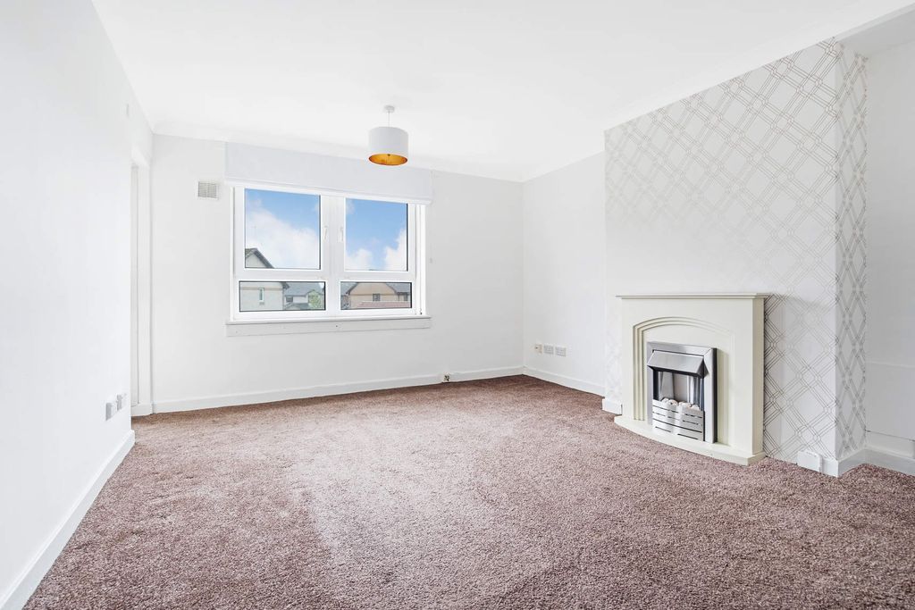 Property photo 2 of 15 2