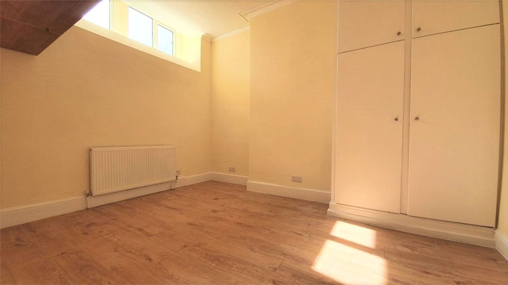 Property photo 1 of 3 Picture No. 01