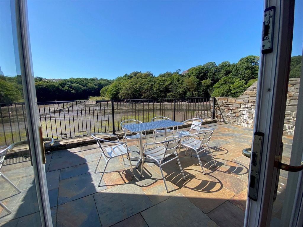 Additional image 13 of 3 bed terraced house for saleCastle Hall Road, Blackbridge, Milford Haven SA73