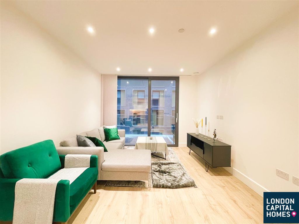 Property photo 2 of 11 Img_8878_Polarr.Jpeg