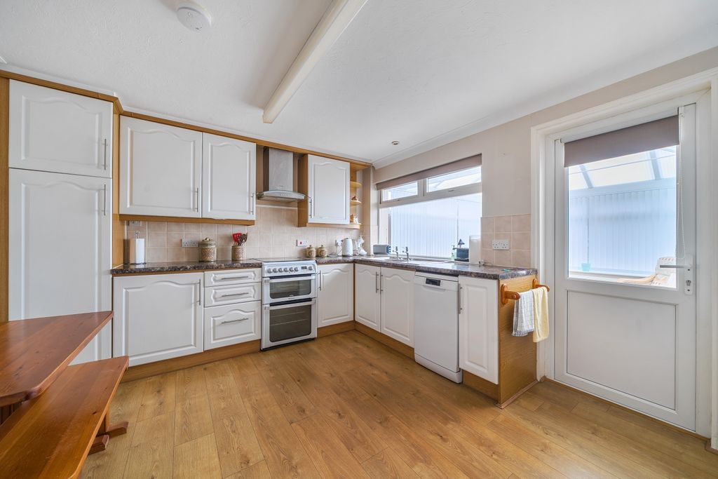 Property photo 2 of 20 1463119-14-6A0c6F240Edaa