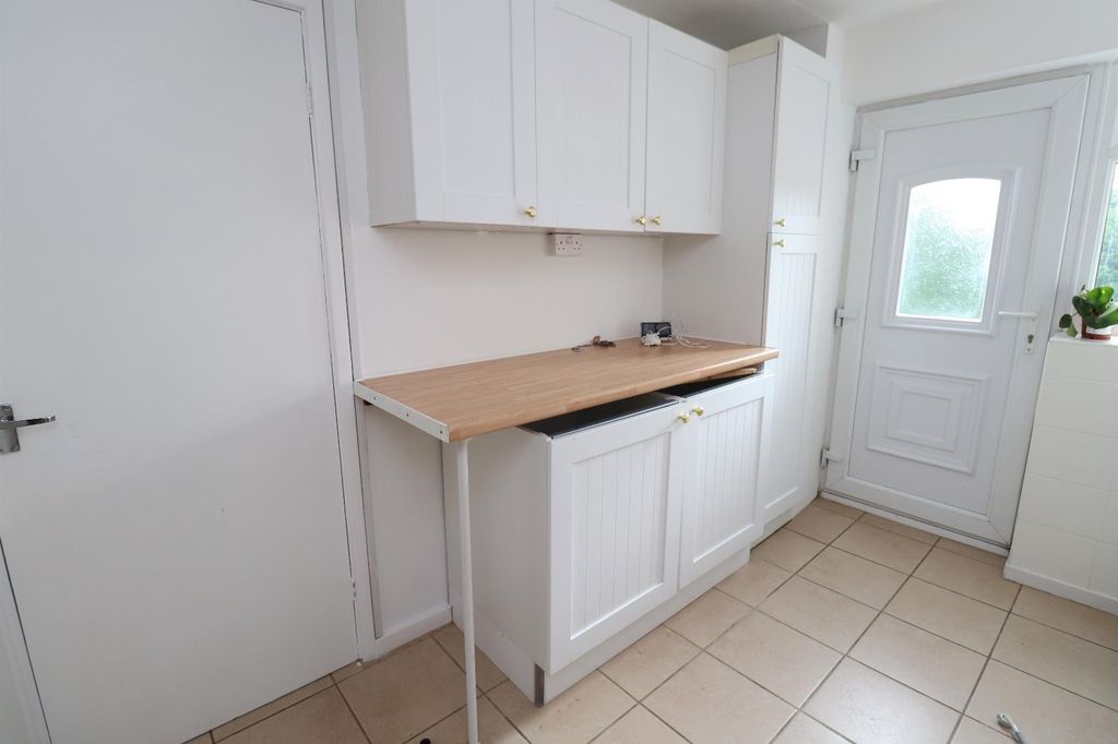 Property photo 3 of 11 0 General