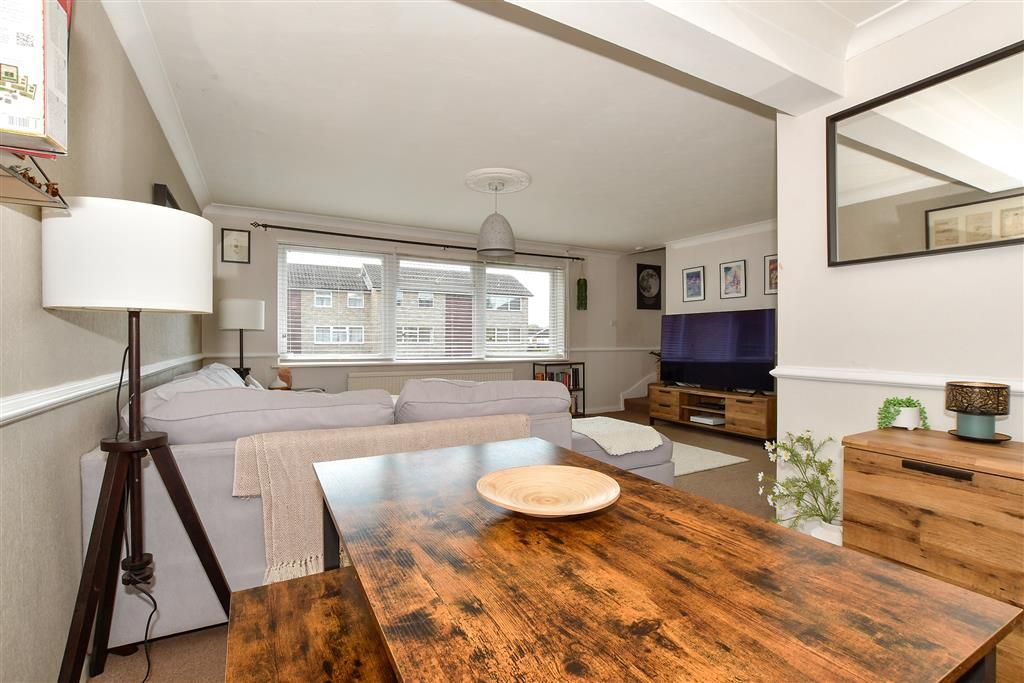 Property photo 1 of 10 Lounge/Dining Room