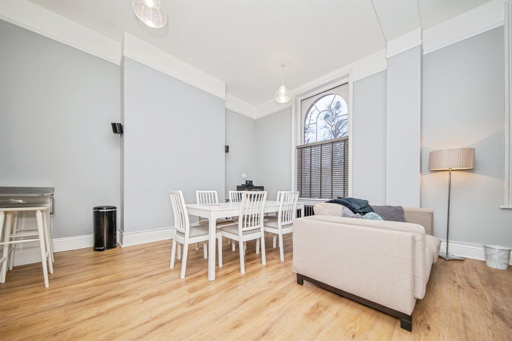 Additional image 6 of 3 bed flat for saleRibbans Park Road, Ipswich IP3