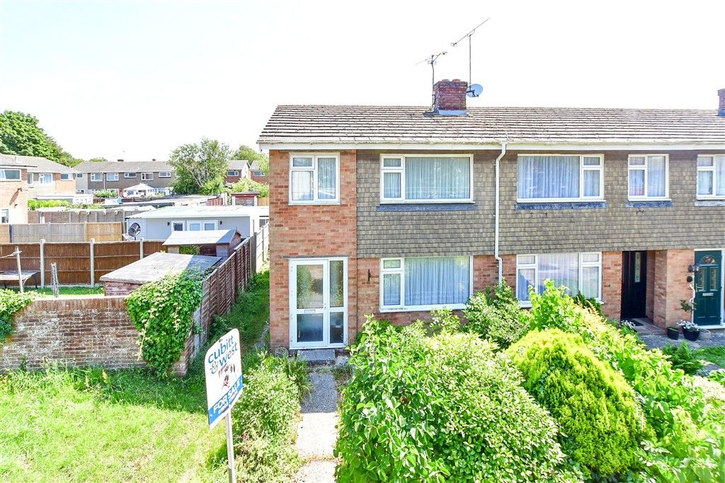 Property photo 1 of 10 External Web 1