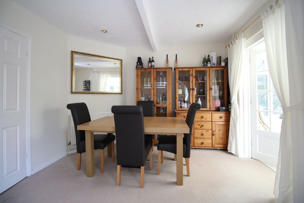 Property photo 3 of 22 Photo 24