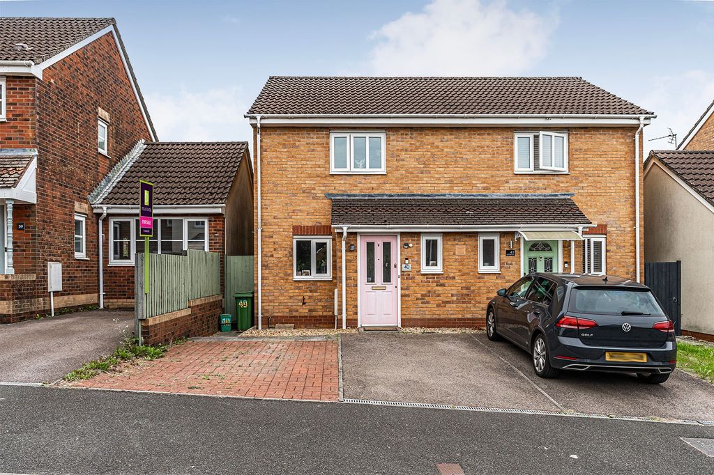 Property photo 1 of 25