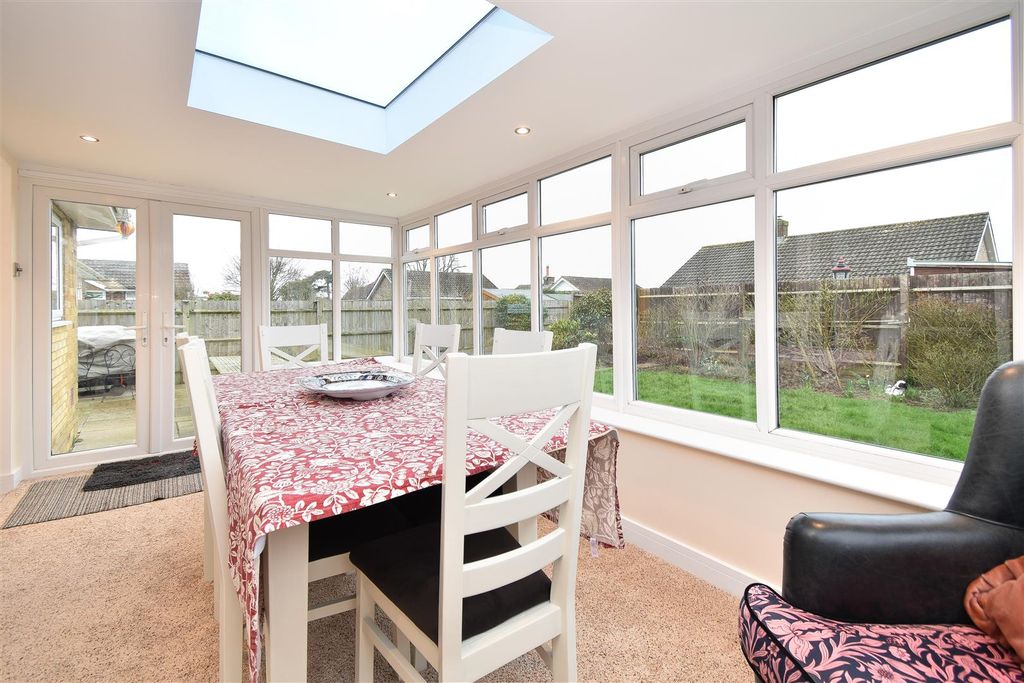 Property photo 3 of 18 Dining Room