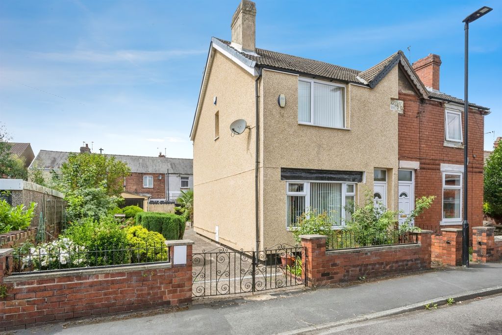 Property photo 1 of 15
