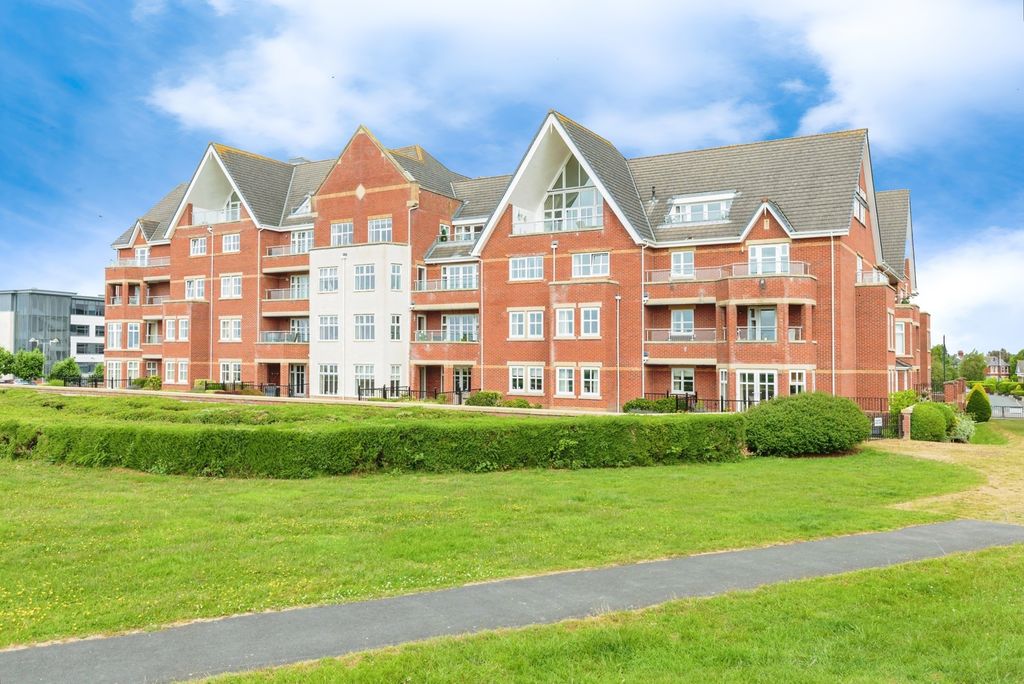 Property photo 1 of 22 Photo