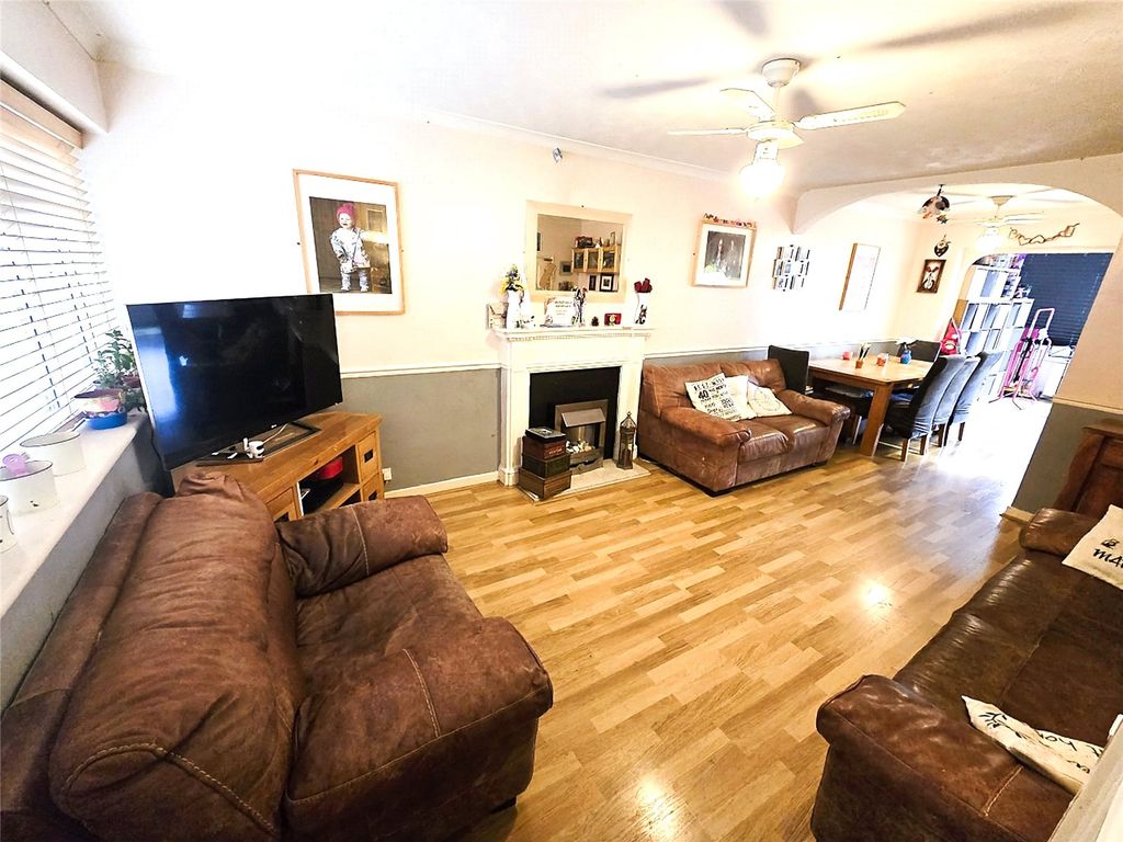 Property photo 2 of 14 Picture No. 47