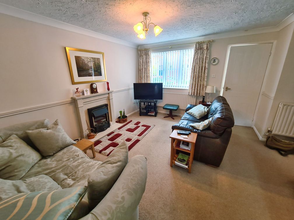 Property photo 3 of 18