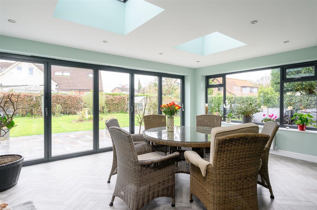 Property photo 1 of 23 Sun Room