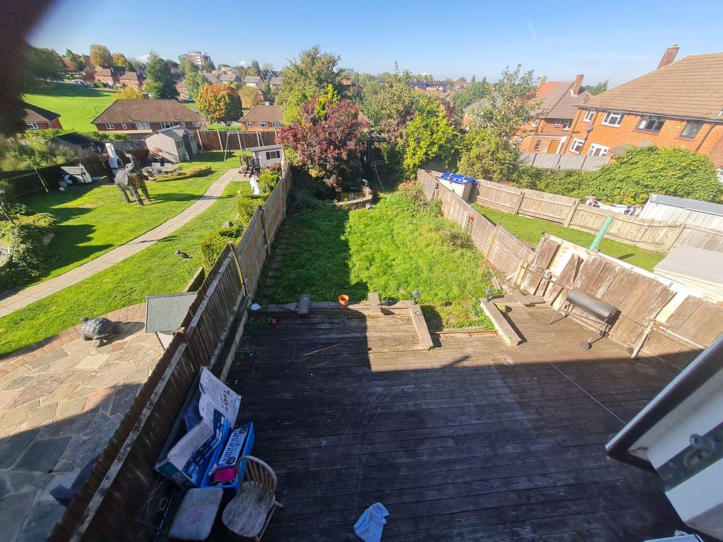 Property photo 3 of 5