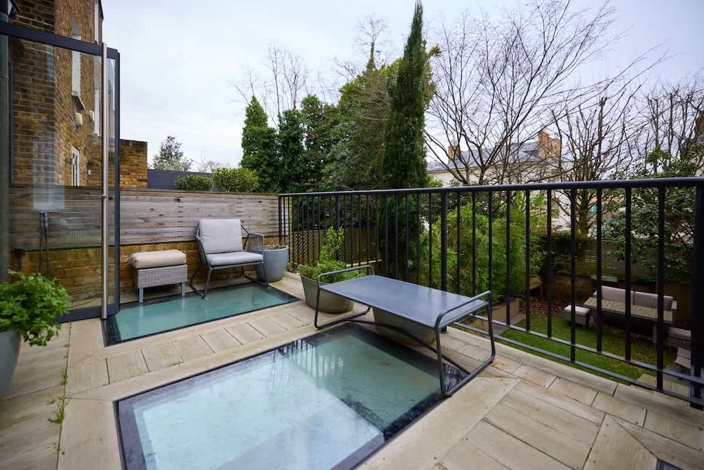 Property photo 3 of 31 Picture No. 03