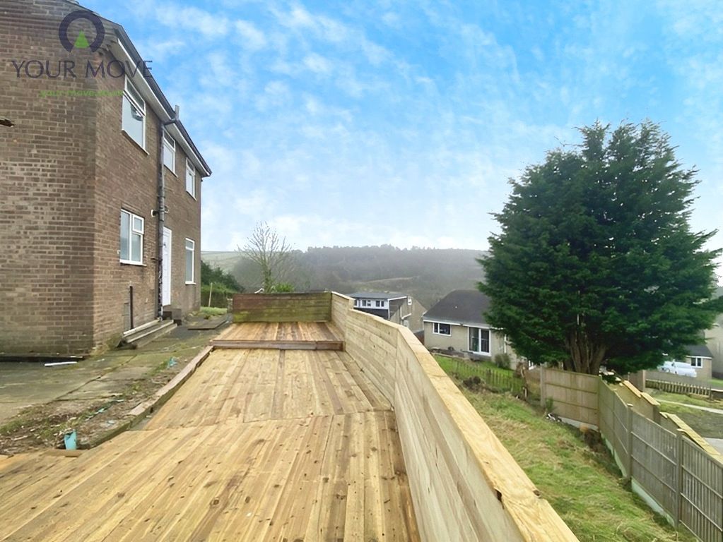 Property photo 2 of 19 Picture No. 14