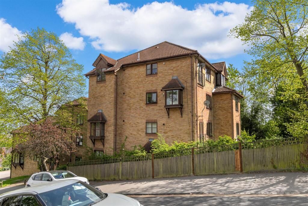 Property photo 1 of 10