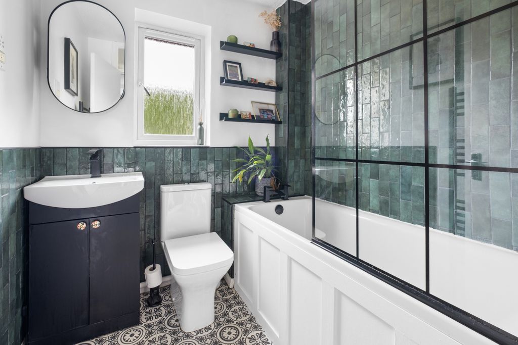 Property photo 2 of 15 Dscf0002