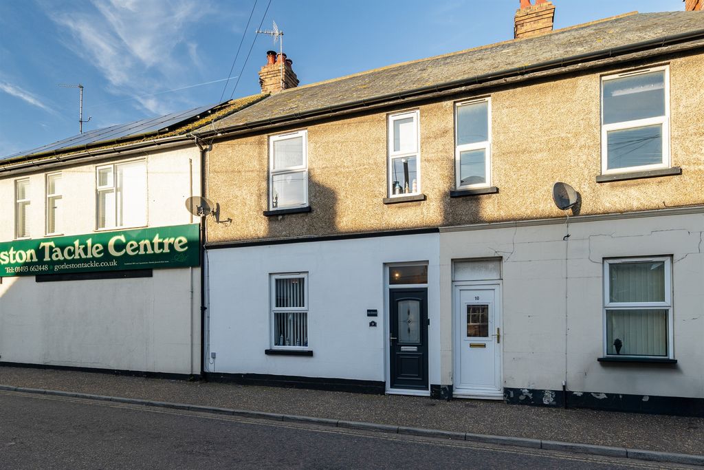 Property photo 3 of 19