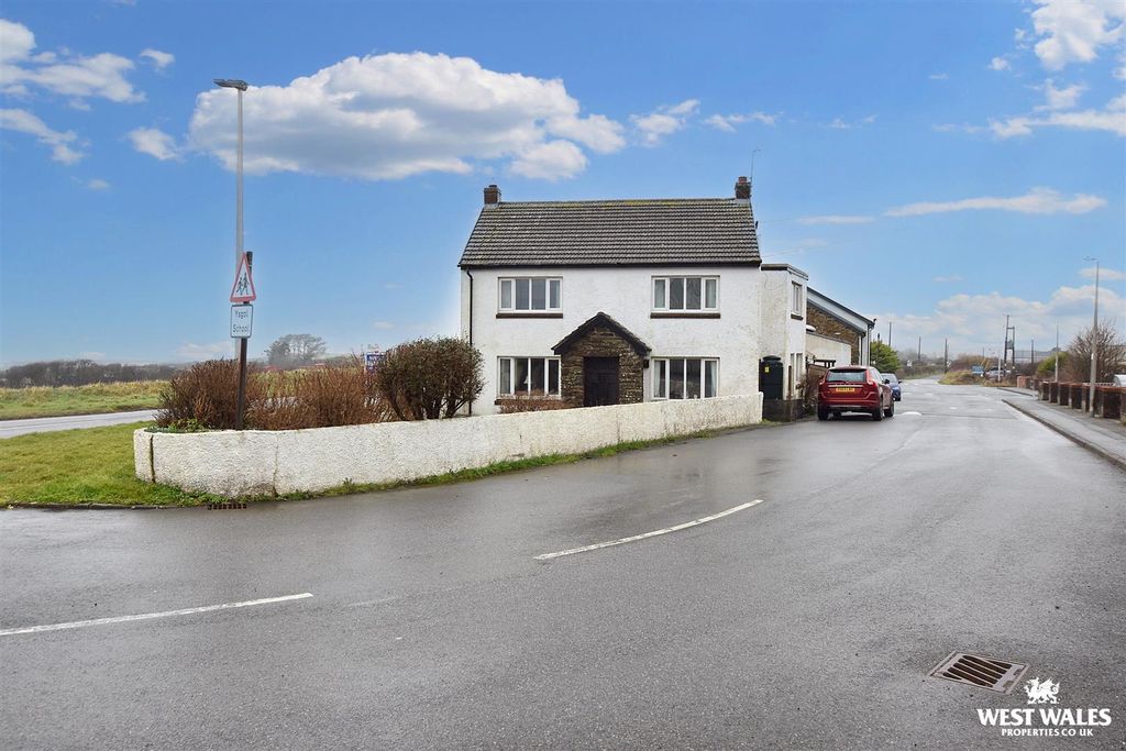 Property photo 2 of 18 18 (24).Jpg