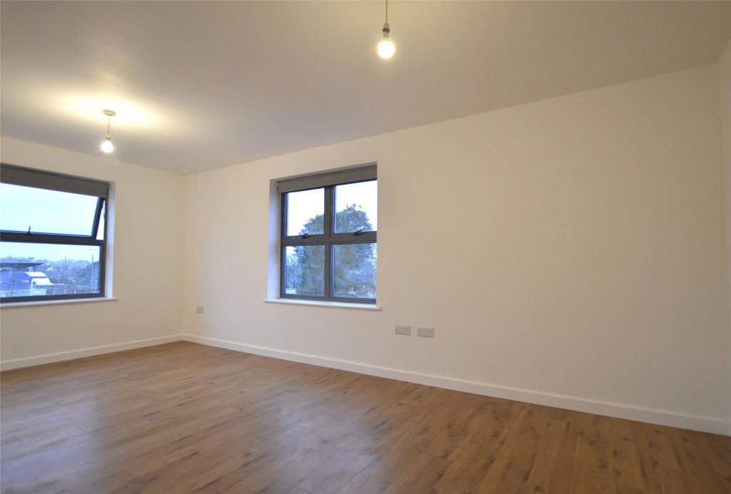 Property photo 2 of 8 Living Room