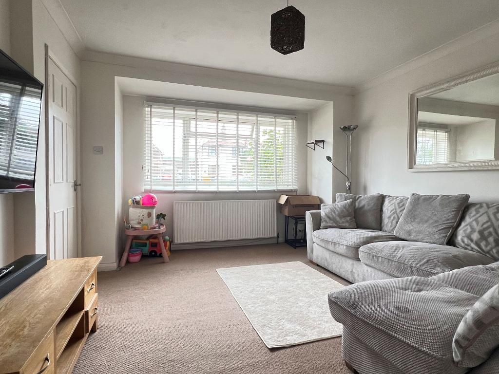 Property photo 3 of 14