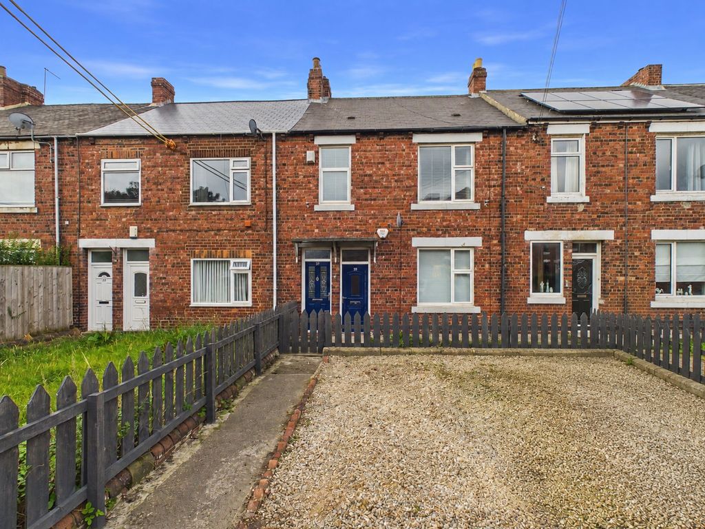 Property photo 1 of 10 External