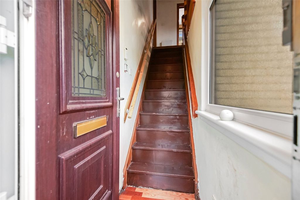 Property photo 2 of 19 Picture No. 02