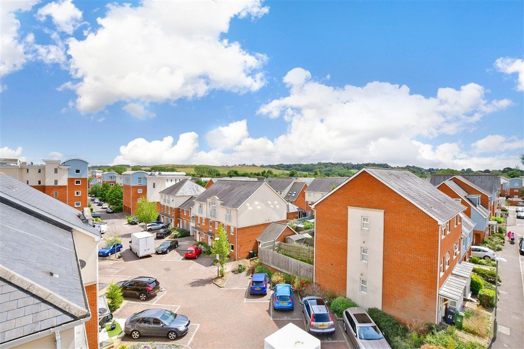 Property photo 3 of 13 Views To Front