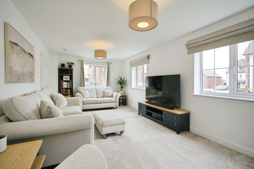 Property photo 2 of 27 Photography