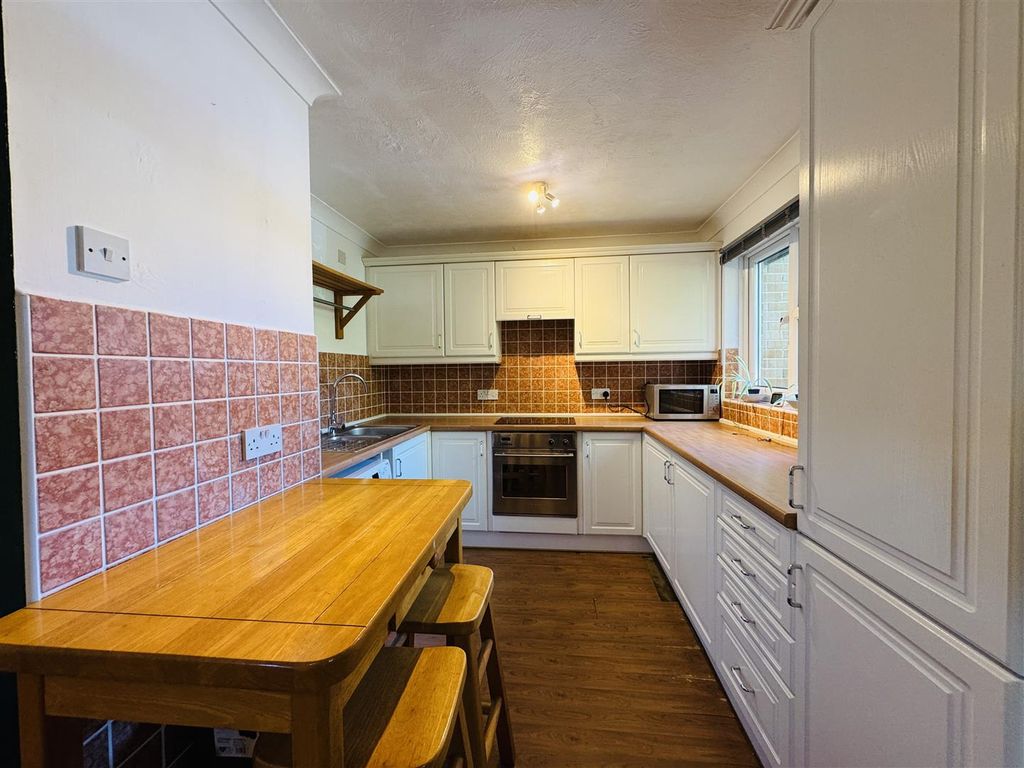 Property photo 3 of 8 Img_6329.Jpeg