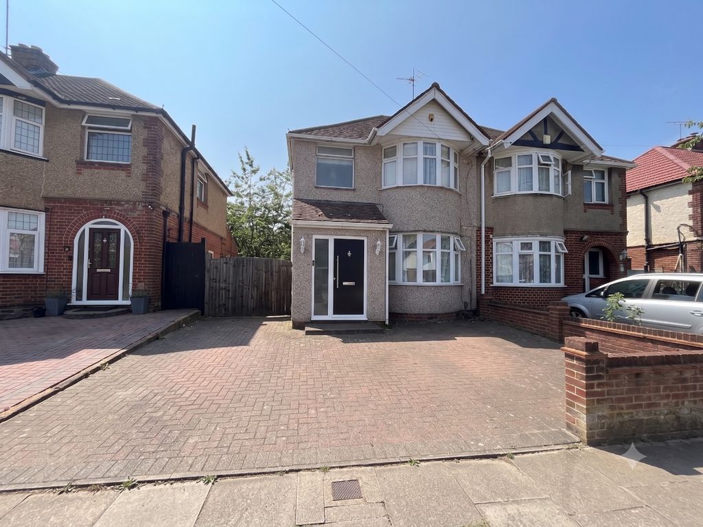 Property photo 1 of 10 5369020