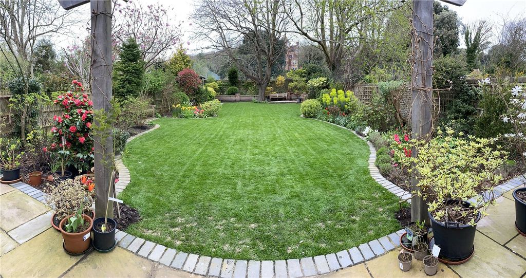 Property photo 3 of 16 Picture No. 30