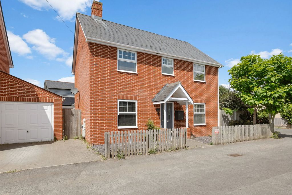 Property photo 1 of 22