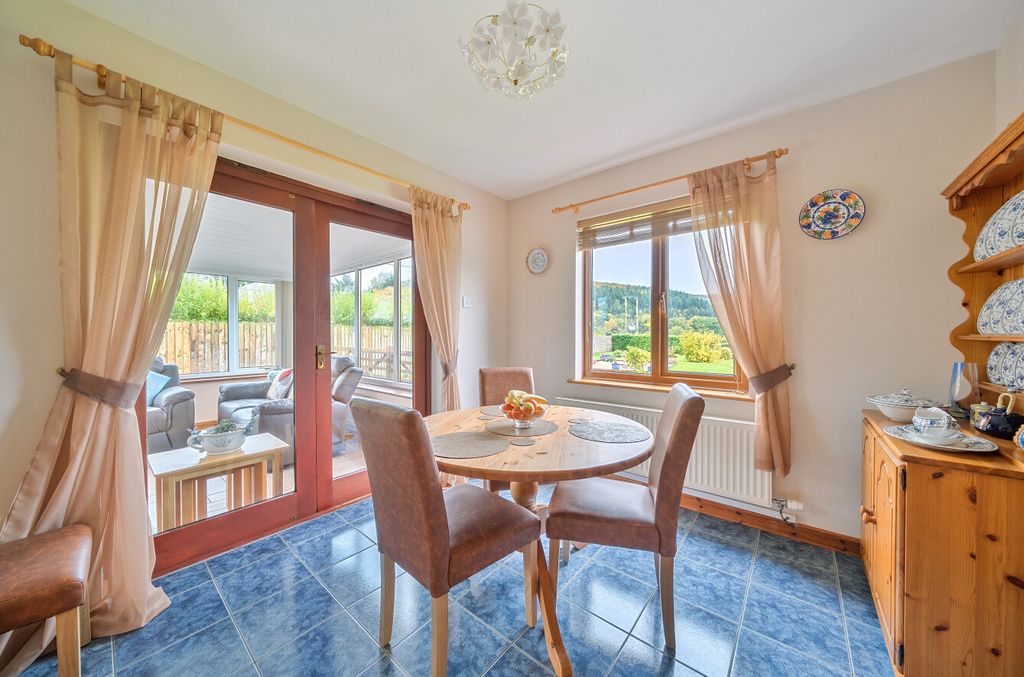 Property photo 3 of 20 1369791-29-68Fa17...