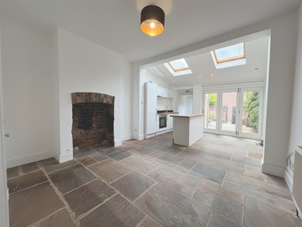 Property photo 2 of 7 Darnborough Kitchen Out.Png
