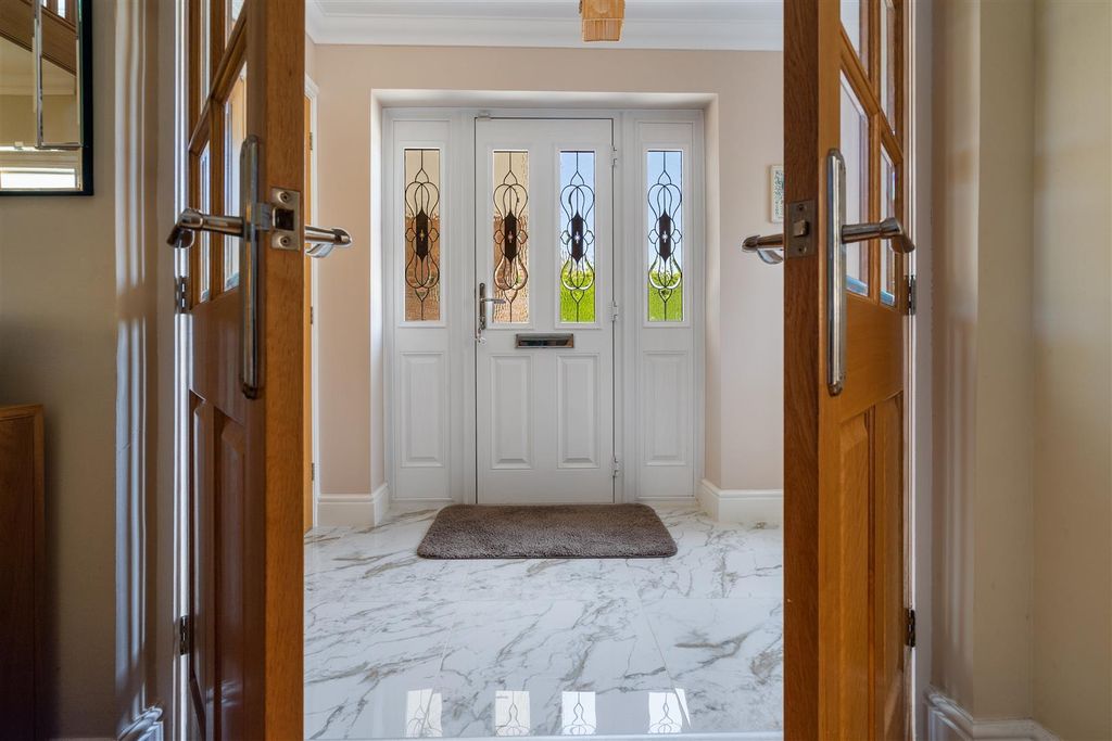 Additional image 4 of 5 bed detached house for saleSnowdrop Road, Hartlepool TS26