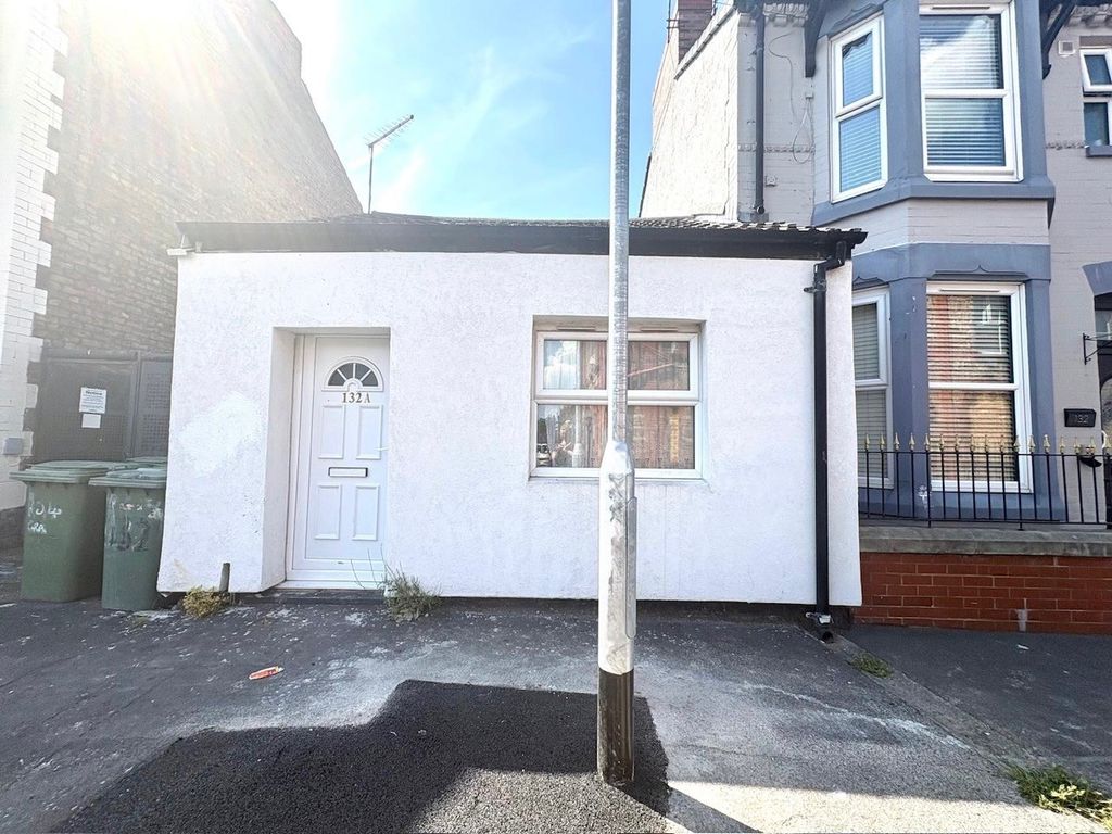 Property photo 1 of 14 Front