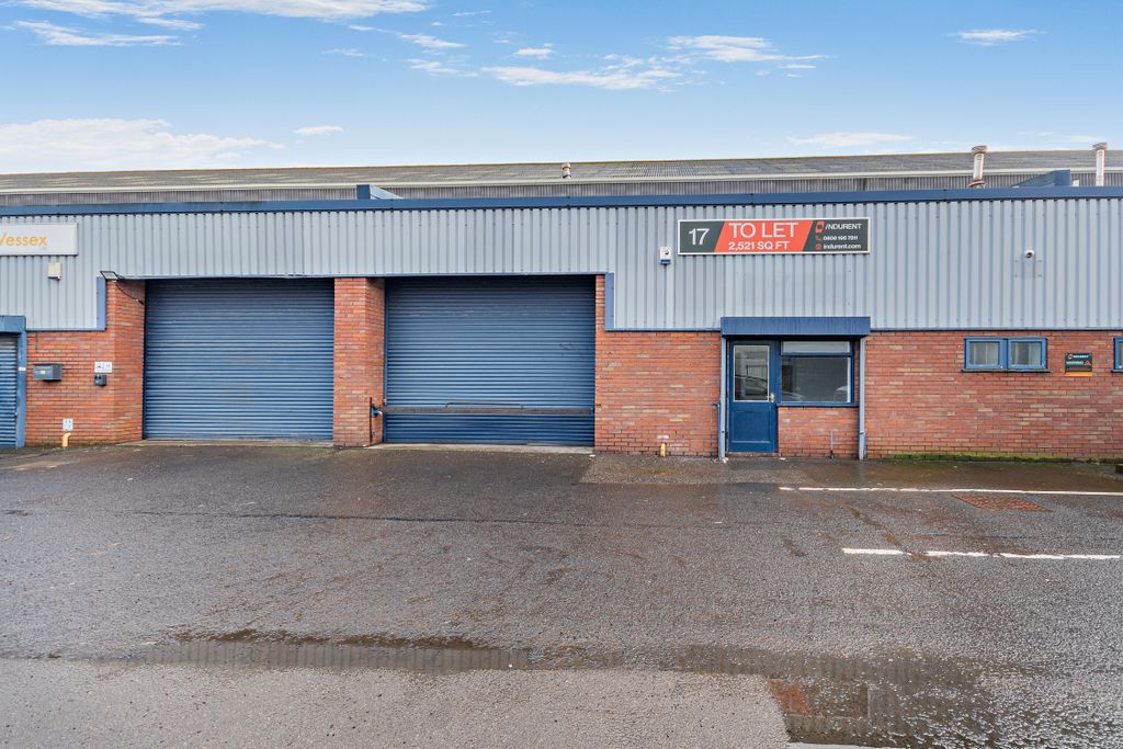 Property photo 2 of 10