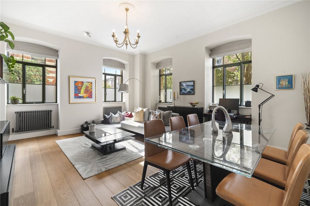 Property photo 2 of 15 Reception Room