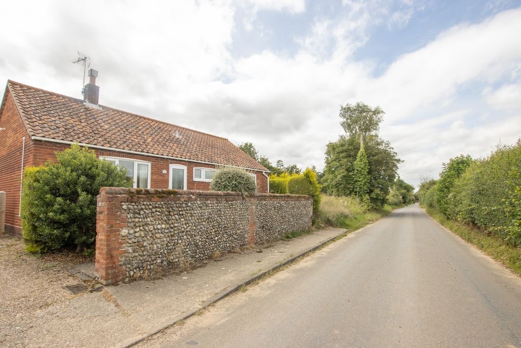 Property photo 1 of 18 3373111
