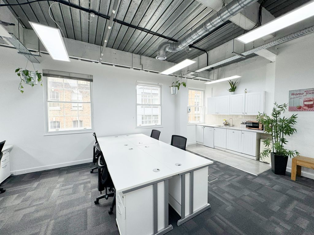 Property photo 3 of 21 Image 23.Jpg