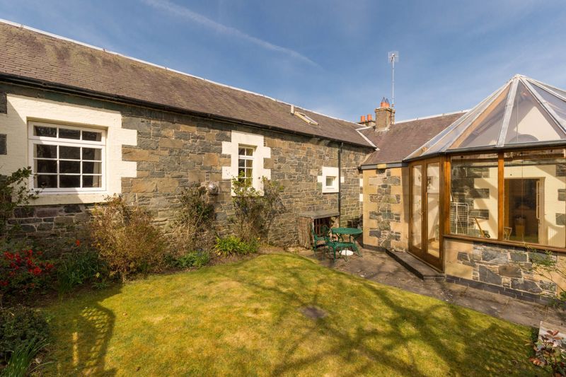 Property photo 2 of 31 Photo 35