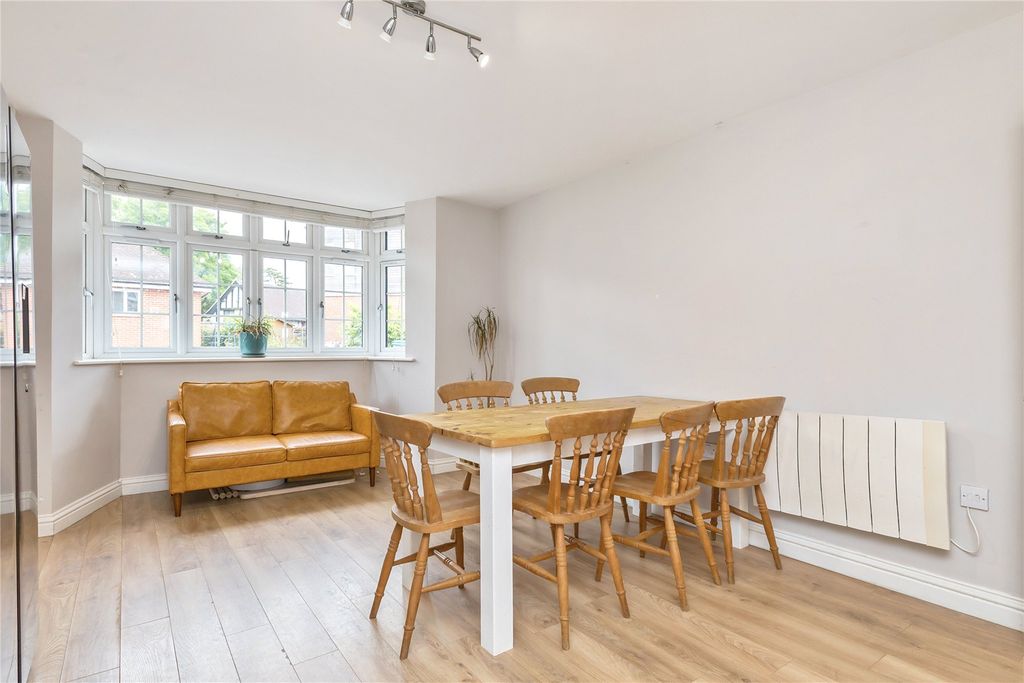 Property photo 2 of 14 Picture No. 09