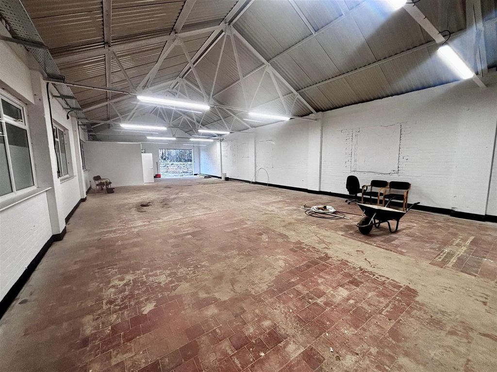 Property photo 3 of 7 0De68058-2Fcf-4395-933F-937F01417524 - Copy.Jpg