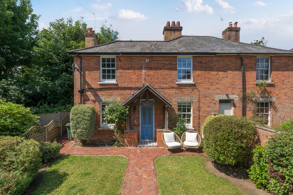 Property photo 1 of 13