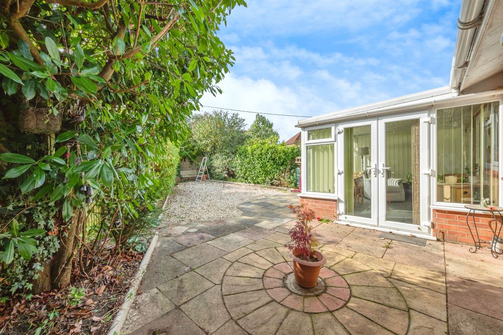 Property photo 3 of 17