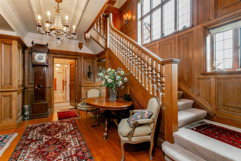 Property photo 3 of 43 Drawing Room